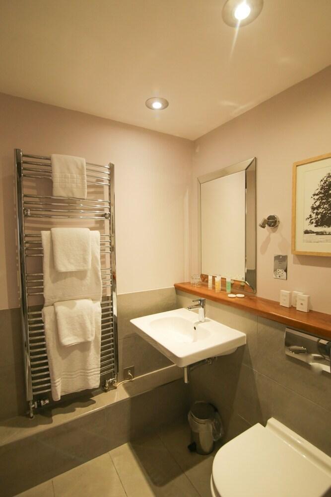 Tracy Park Hotel & Country Club Doynton Buitenkant foto