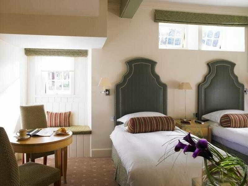 Tracy Park Hotel & Country Club Doynton Buitenkant foto