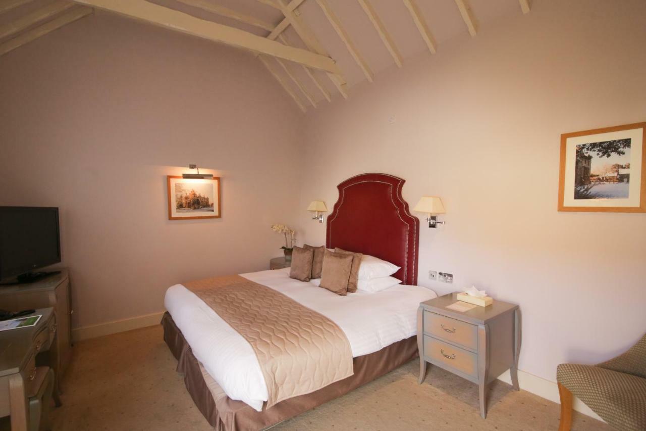 Tracy Park Hotel & Country Club Doynton Buitenkant foto