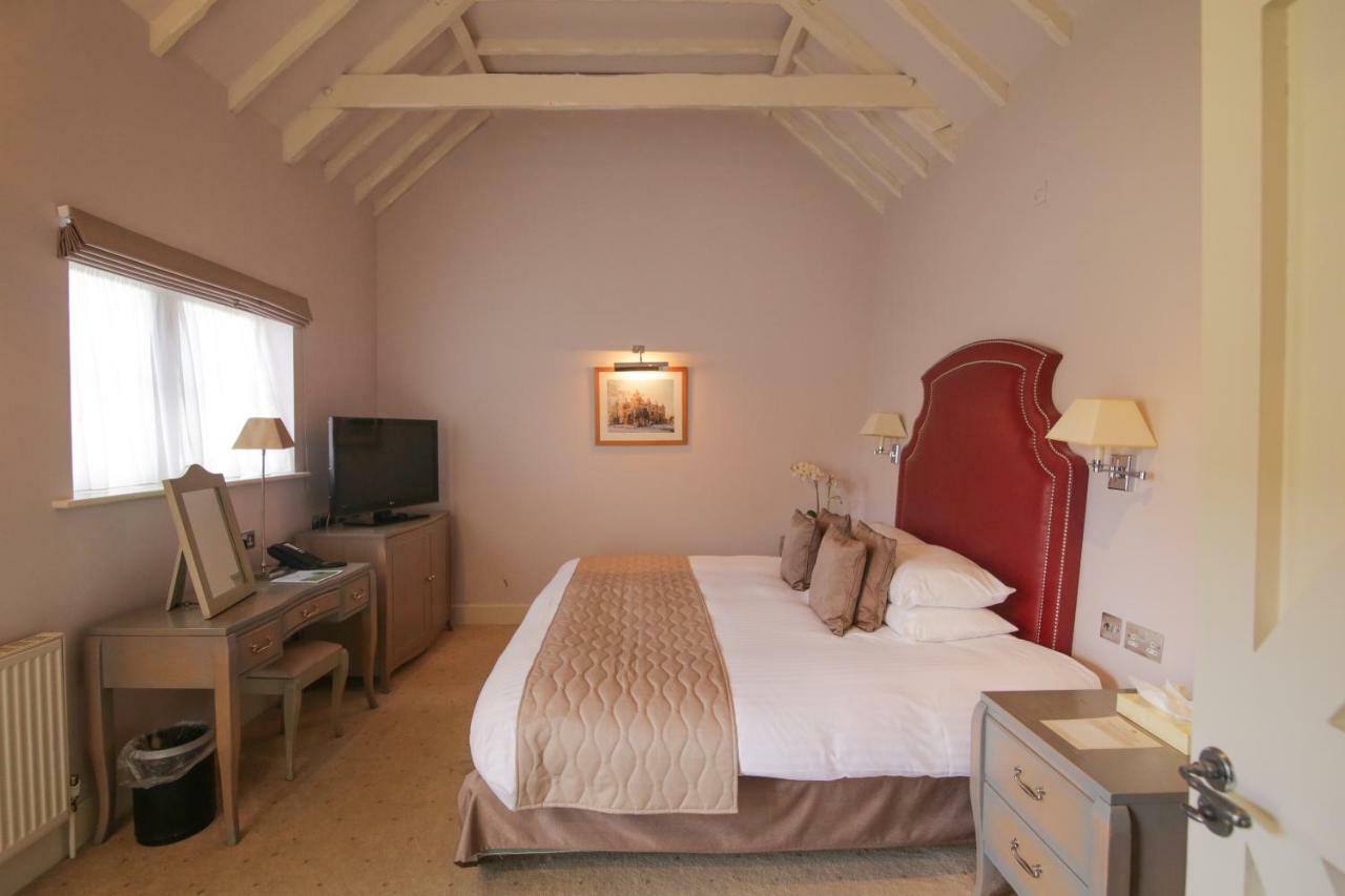 Tracy Park Hotel & Country Club Doynton Buitenkant foto