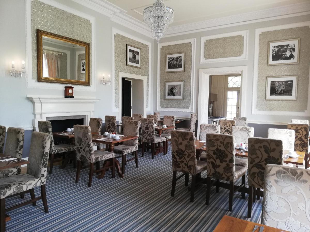 Tracy Park Hotel & Country Club Doynton Buitenkant foto